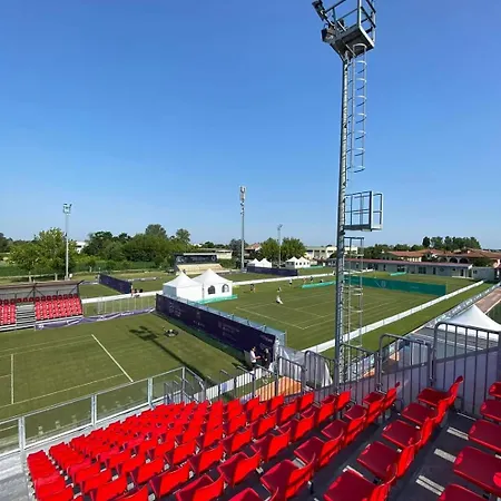 ベッド・アンド・ブレックファスト Rb