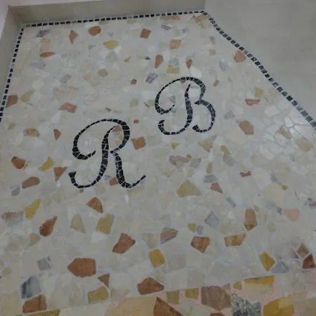 Rb * Gaiba